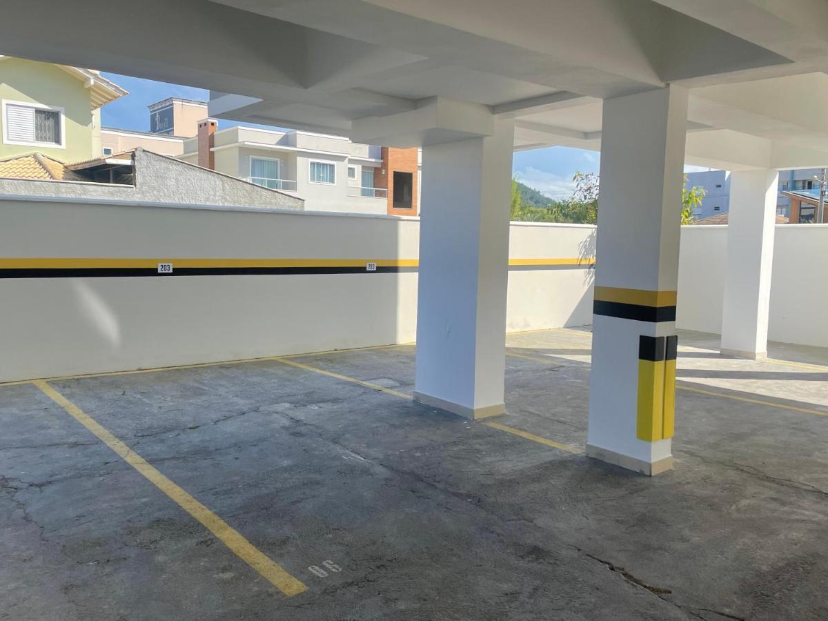 Apartamento Na Praia De Palmas Governador Celso Ramos Kültér fotó